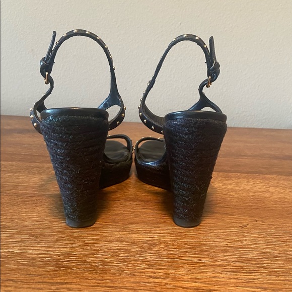 Burberry Studded Check Wedge - Picture 5 of 6